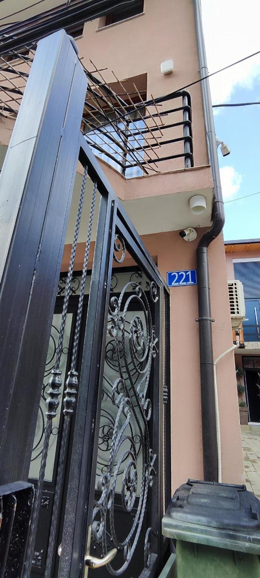 Oldtown Prishtina Apartments Pristina Rom bilde